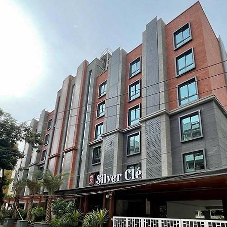 Hotel Silver Cle Haydarabad Dış mekan fotoğraf