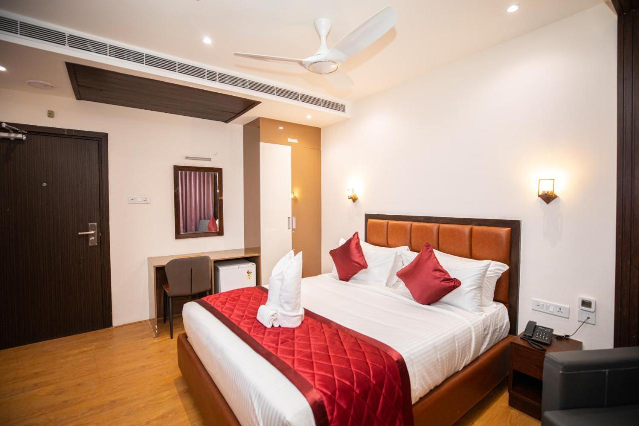 Hotel Silver Cle Haydarabad Dış mekan fotoğraf