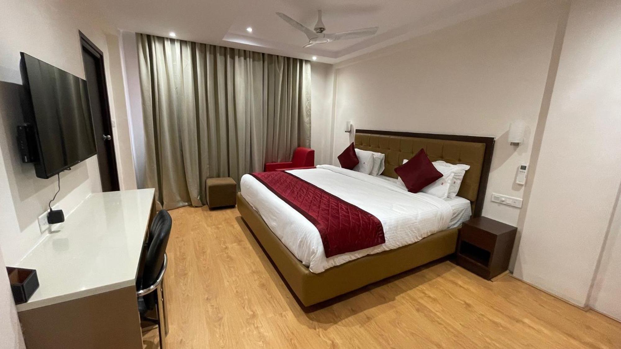 Hotel Silver Cle Haydarabad Dış mekan fotoğraf