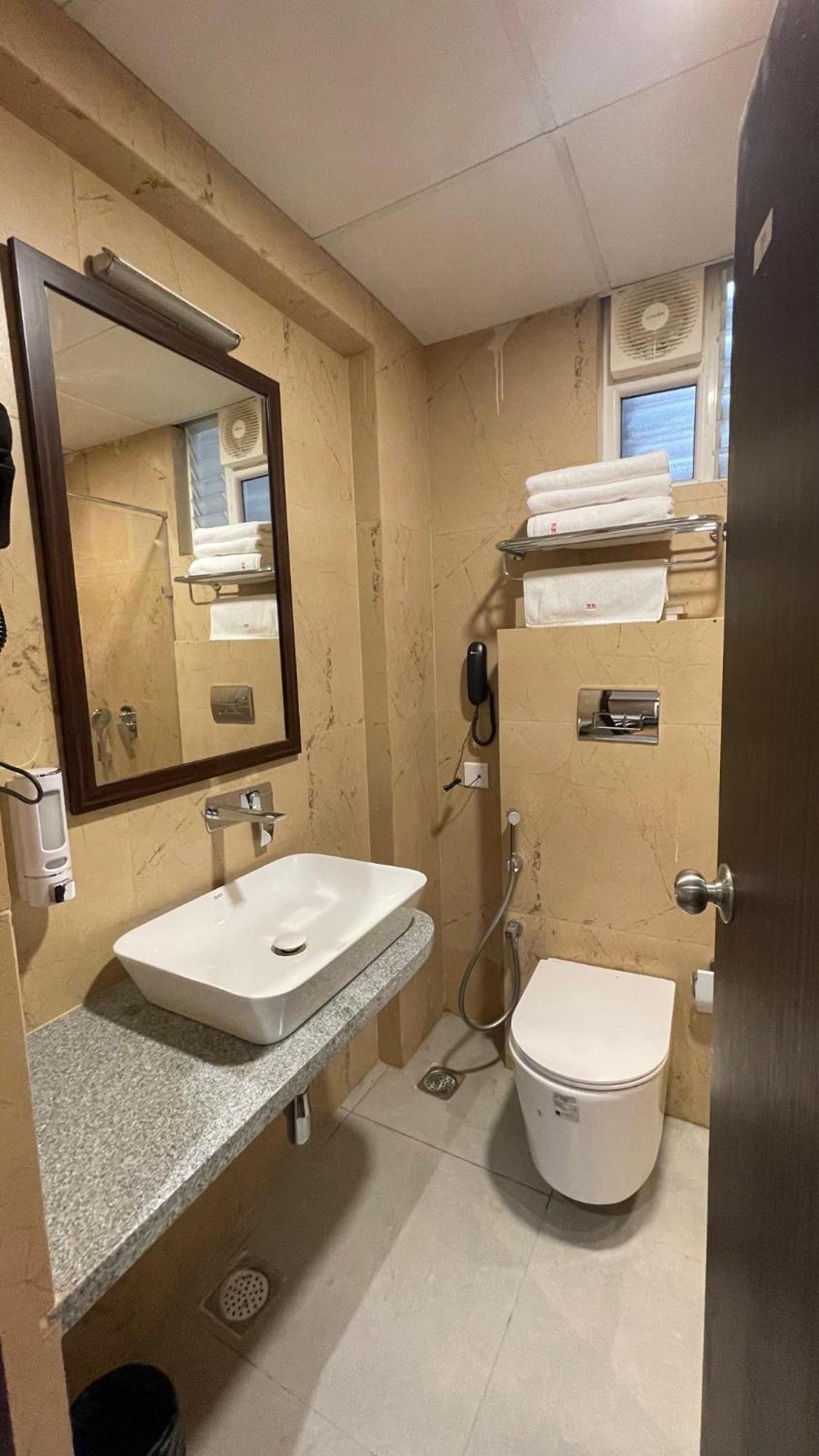 Hotel Silver Cle Haydarabad Dış mekan fotoğraf