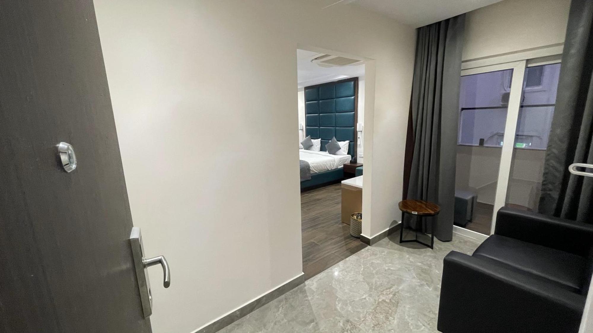 Hotel Silver Cle Haydarabad Dış mekan fotoğraf